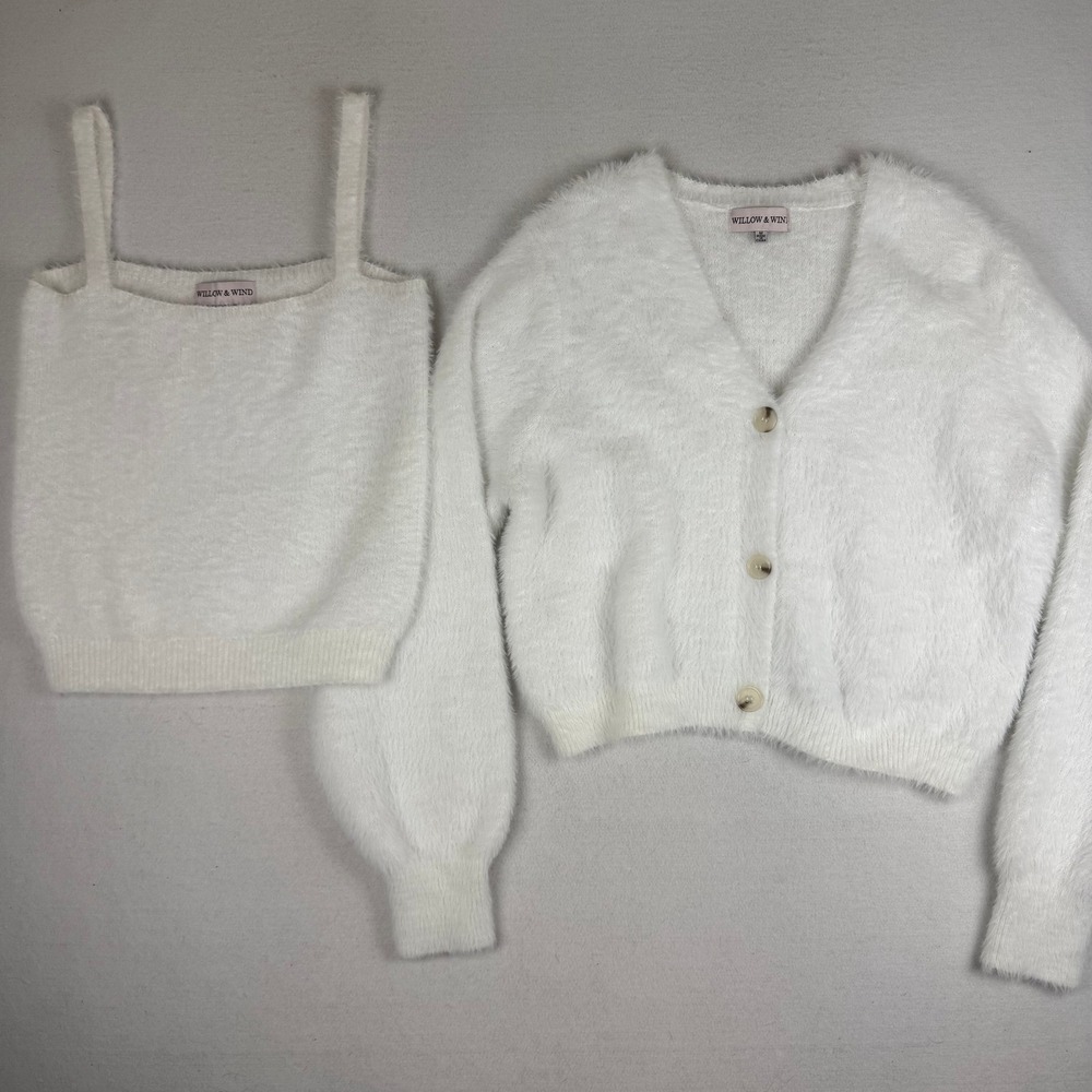 Willow & Wind Fuzzy Knit 2 Piece Set Ivory Cardigan and Tank Top Medium